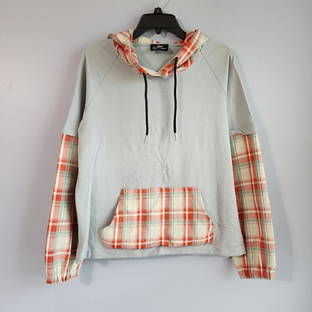 Light Green Pullover Hoodie with Plaid Front Pockets & Sleeve (NWOT)
